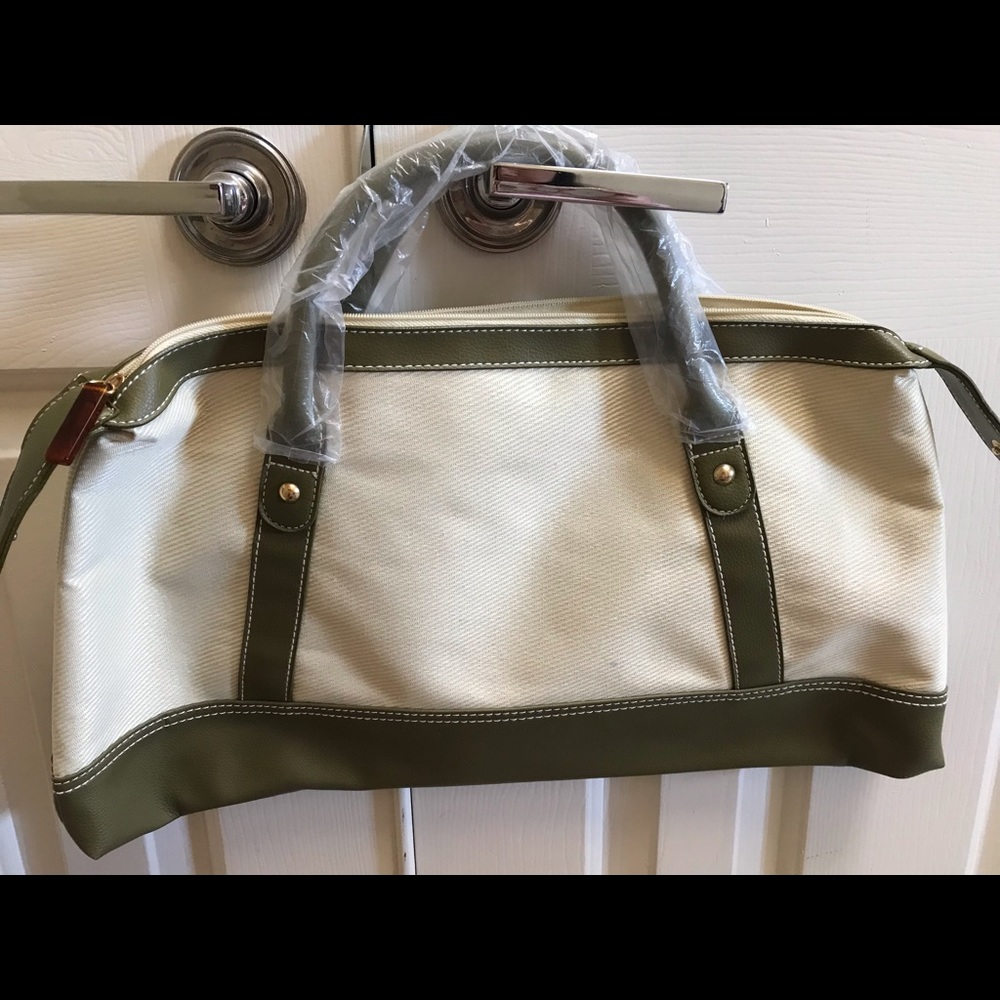 Estée Lauder Purse! Brand new!